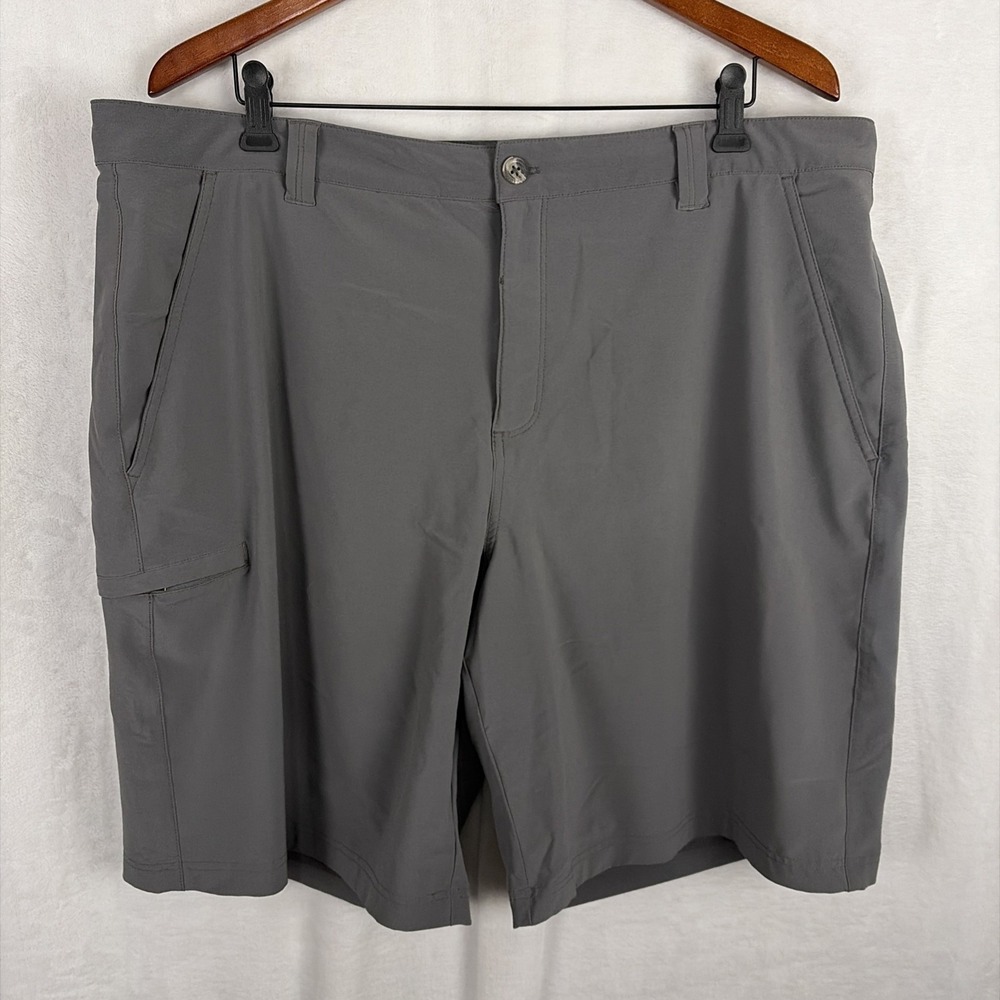 Columbia PFG Fishing Shorts Size 40 Belt Loops Pockets Stretch Fishing Gray